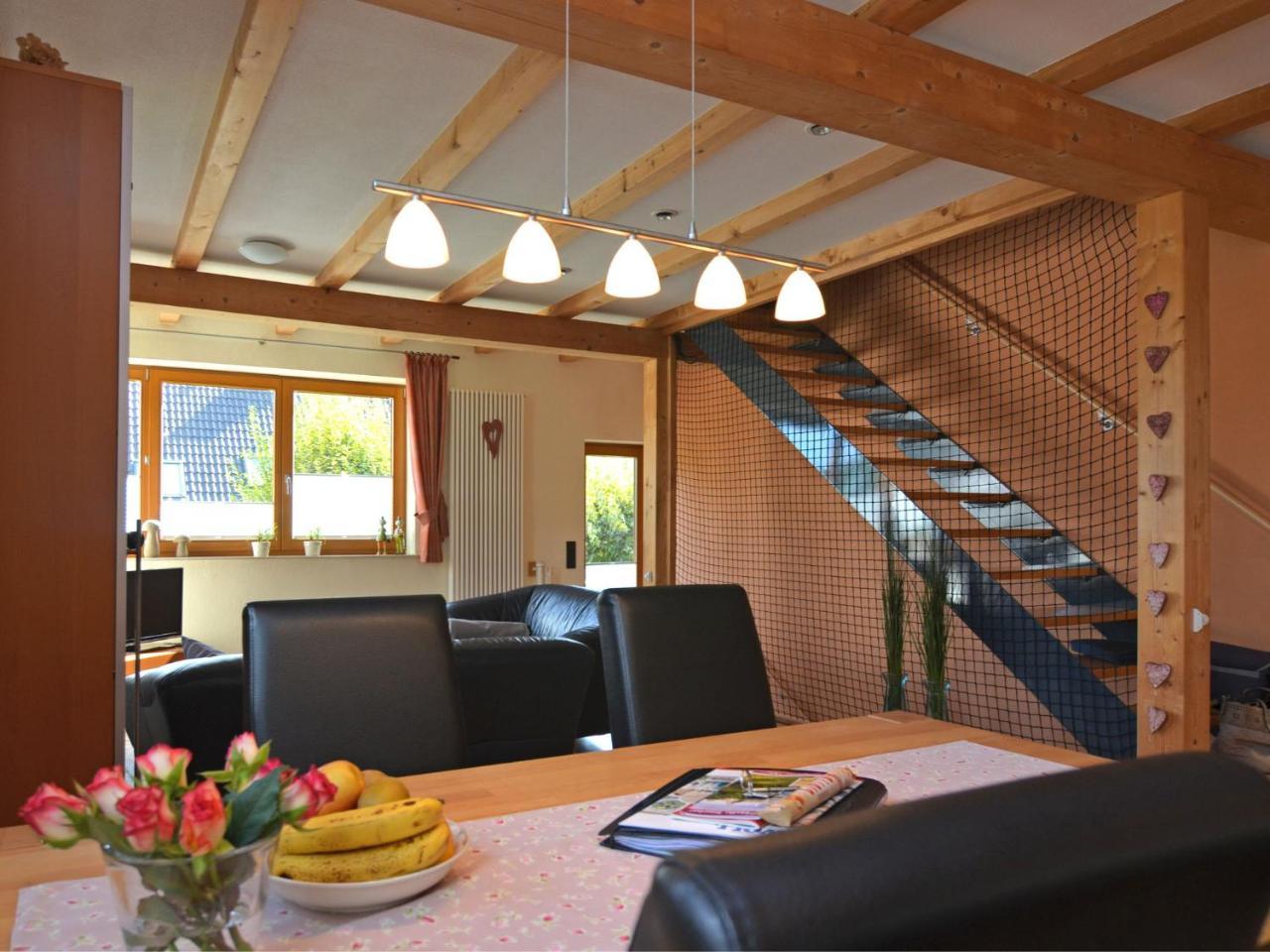 Apartment In Eslohe With Terrace Exteriör bild